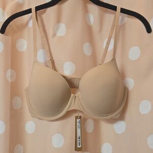 SKIMS Nude T-Shirt Bra